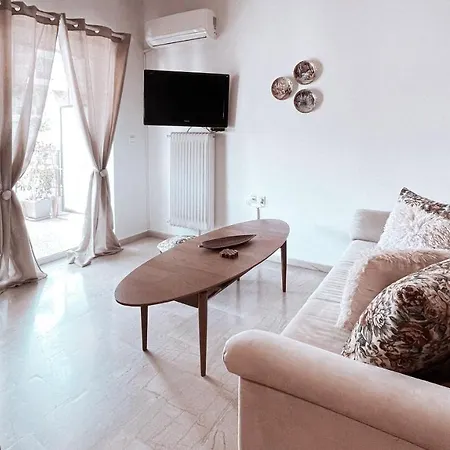 Ivy Apartment In The Heart Of The City Athens Exterior photo